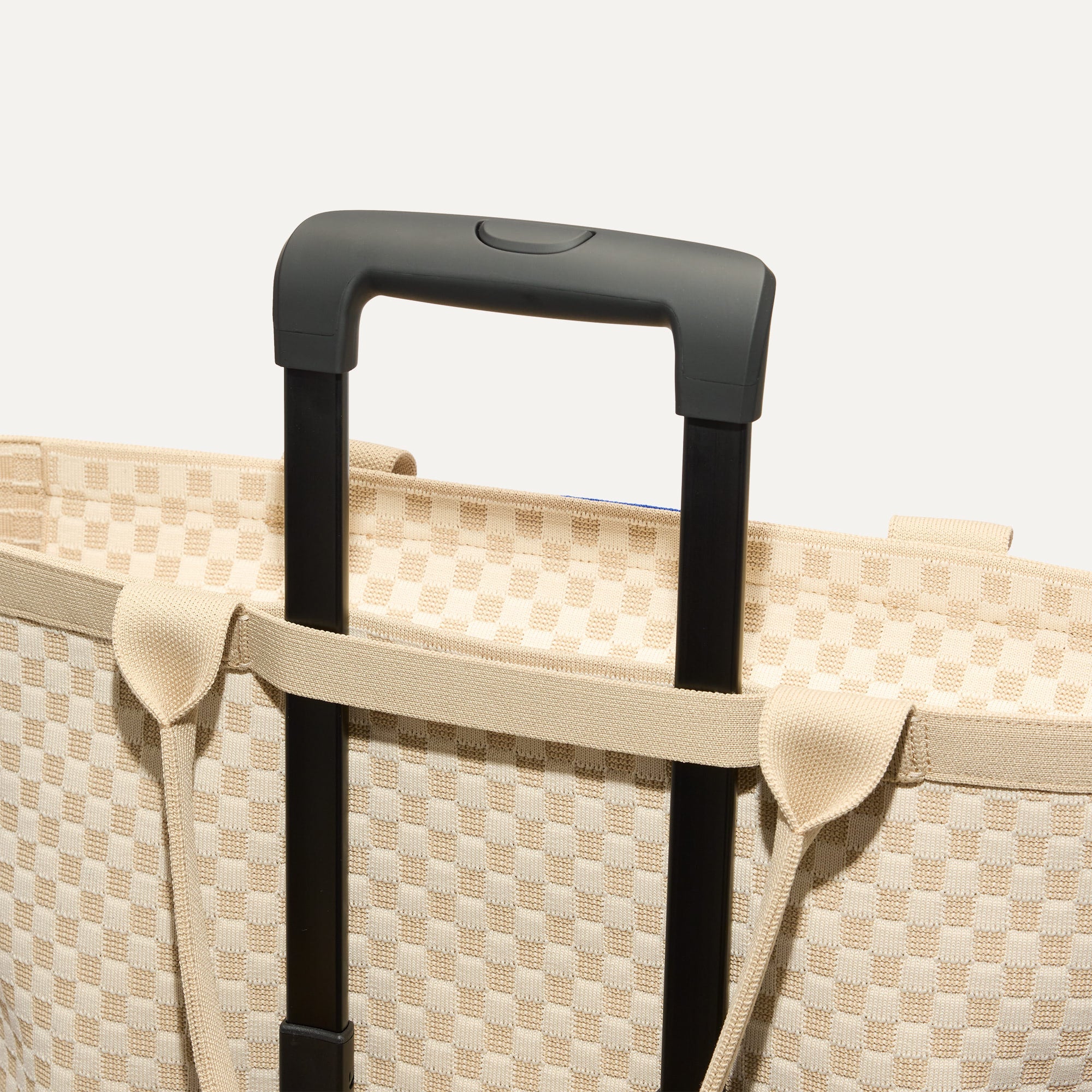 The Zip Travel Tote - Parchment Basketweave - Image 7